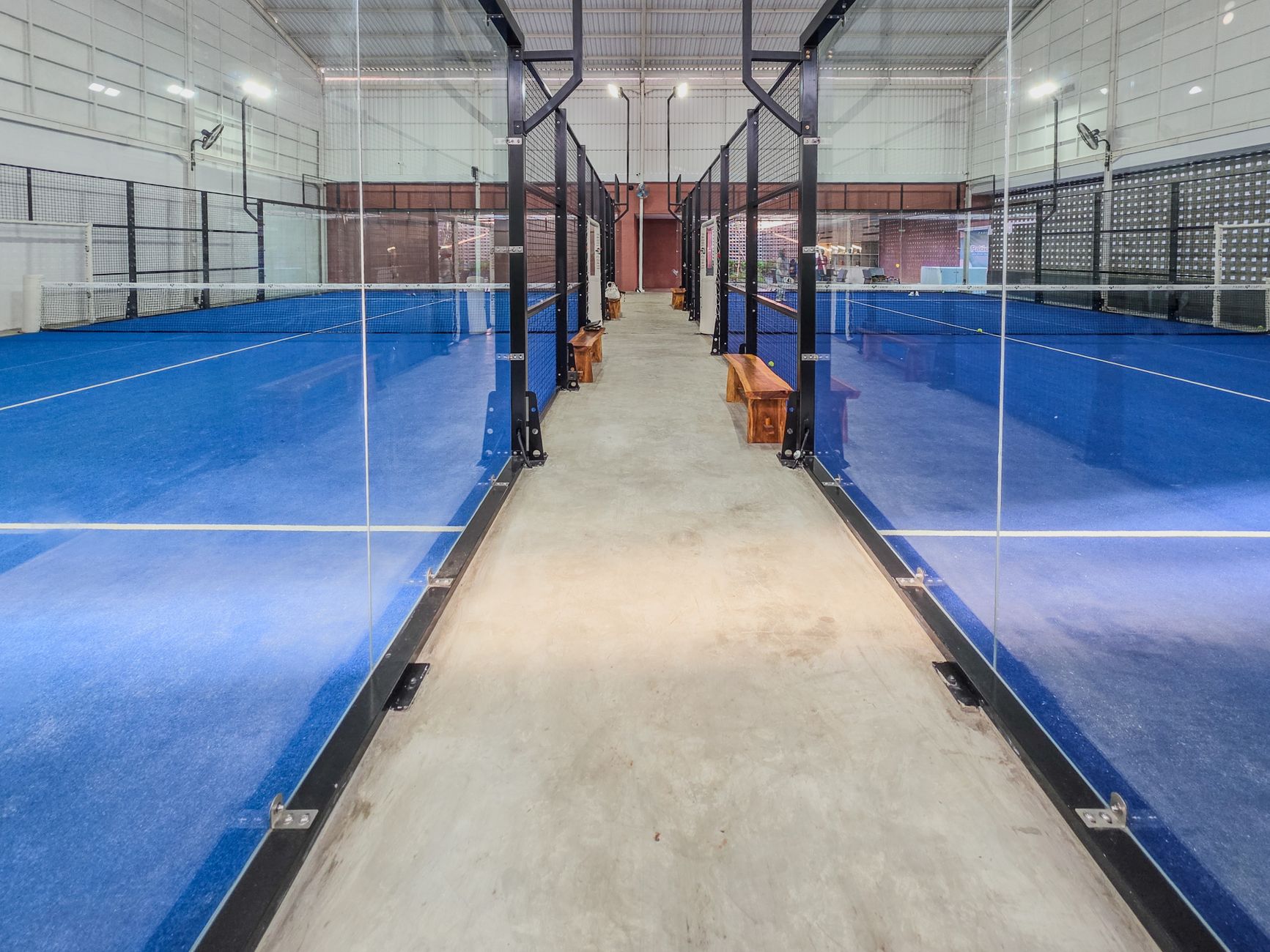 Come si gioca a padel: regole, campo e punteggio
