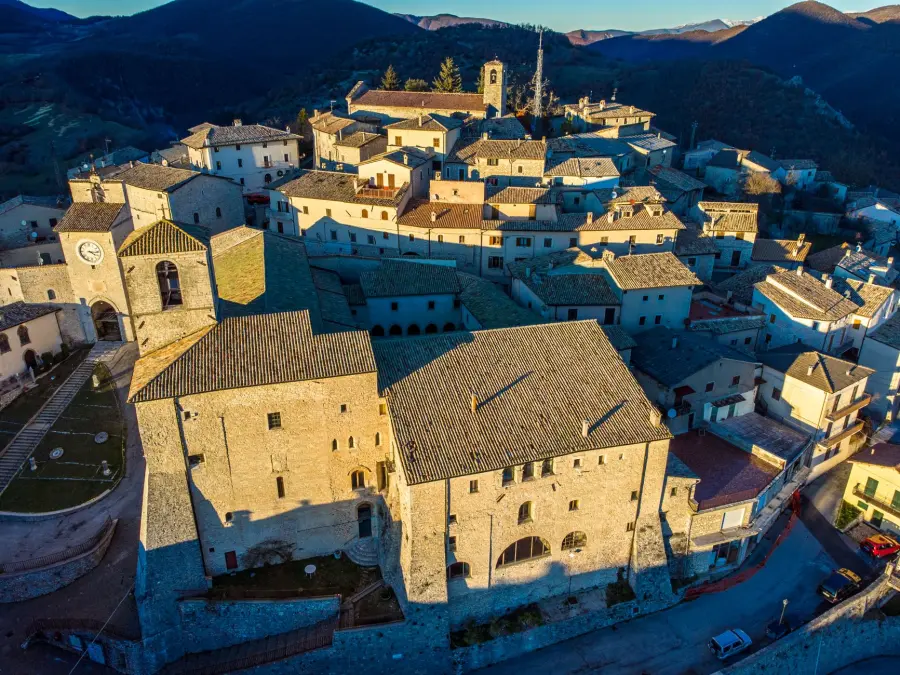 Subiaco cosa vedere: monasteri e borgo medievale
